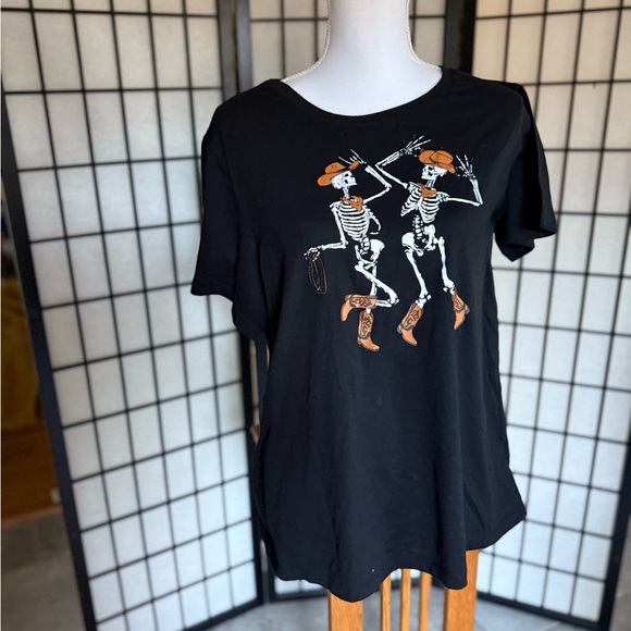 Halloween Black T-Shirt with Skeletons - Picture 3 of 6